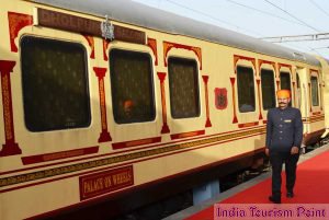 India Luxury Train Tourism Images