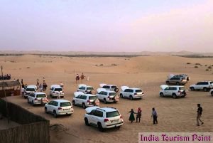 Jeep Safari Tourism Photo