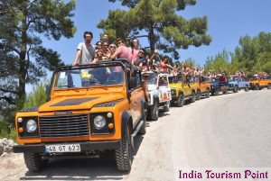 Jeep Safari Tourism Stills