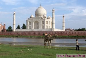 Taj Mahal Tourism Photos