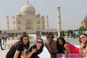 Taj Mahal Tourism Pics